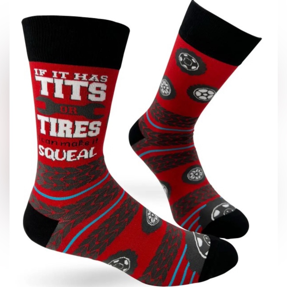 •T & T • Men’s Funny Car Enthusiasts Novelty Crew Socks